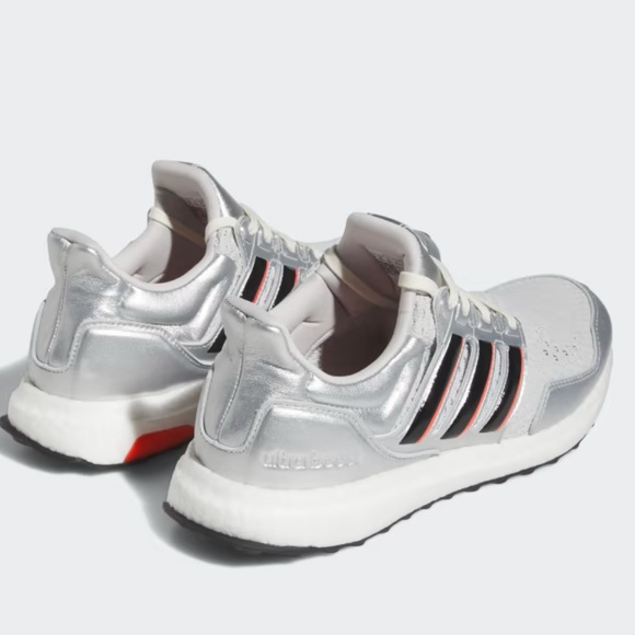 adidas x Disney Mickey Toe UltraBOOST 1.0 DNA - Picture 7 of 10